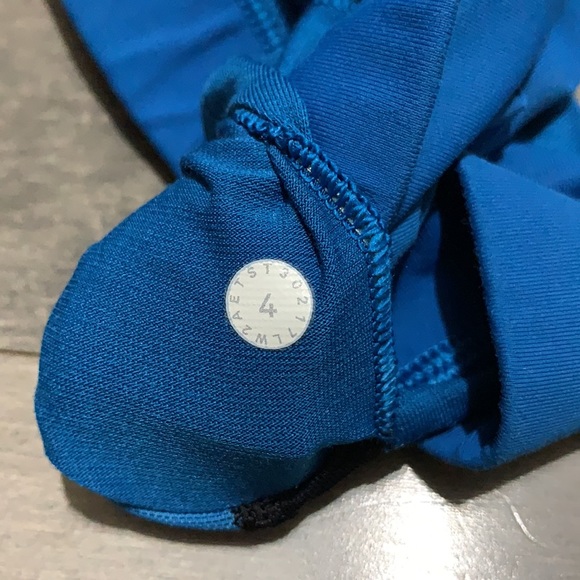 Lululemon Invigorate Bra - 4 - Picture 5 of 5